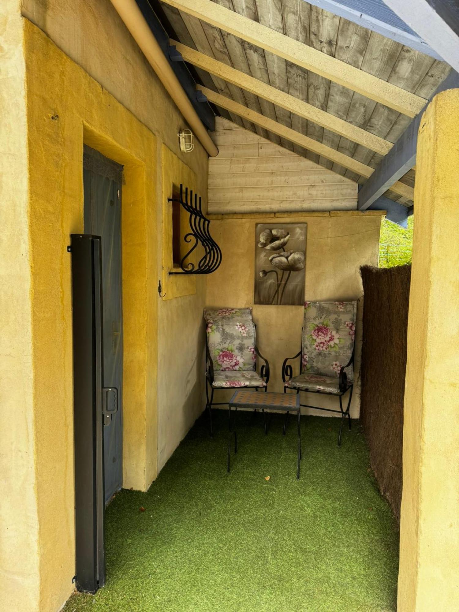 Appartement Mas Saint Antoine à Rognonas Extérieur photo
