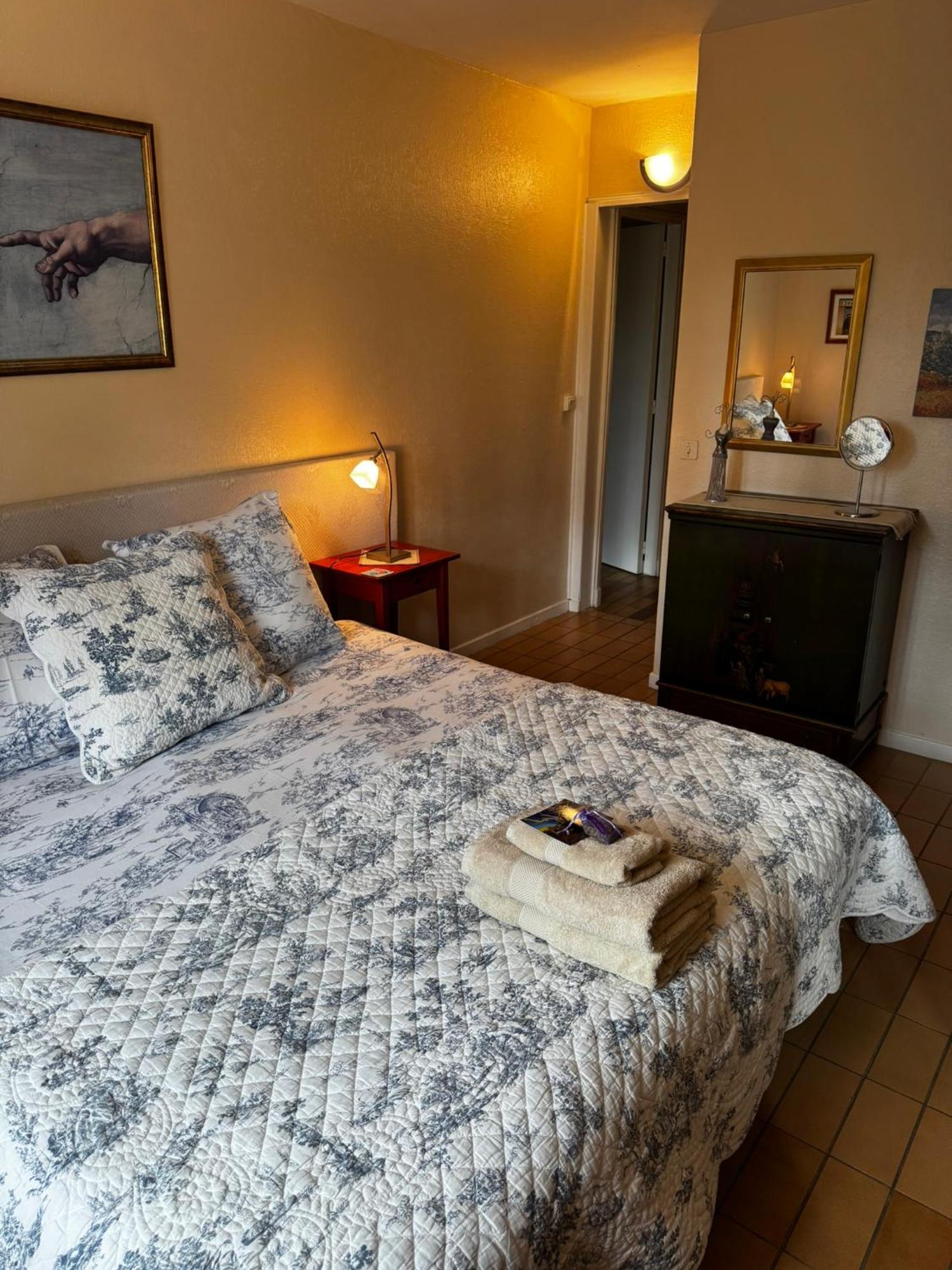 Appartement Mas Saint Antoine à Rognonas Extérieur photo